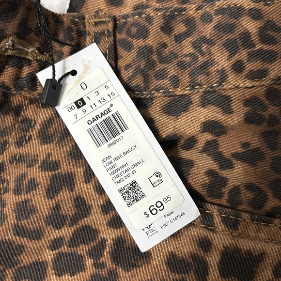 Garage Leopard Jeans, low waisted, never worn, with tags - Picture 2 of 4